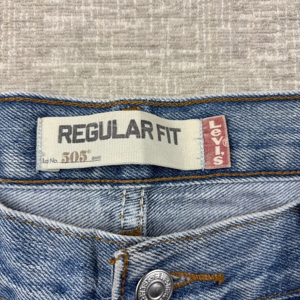 Vintage Levis 505 Mens 36x30 Light Distress Jeans Thigh Faded Festival Denim